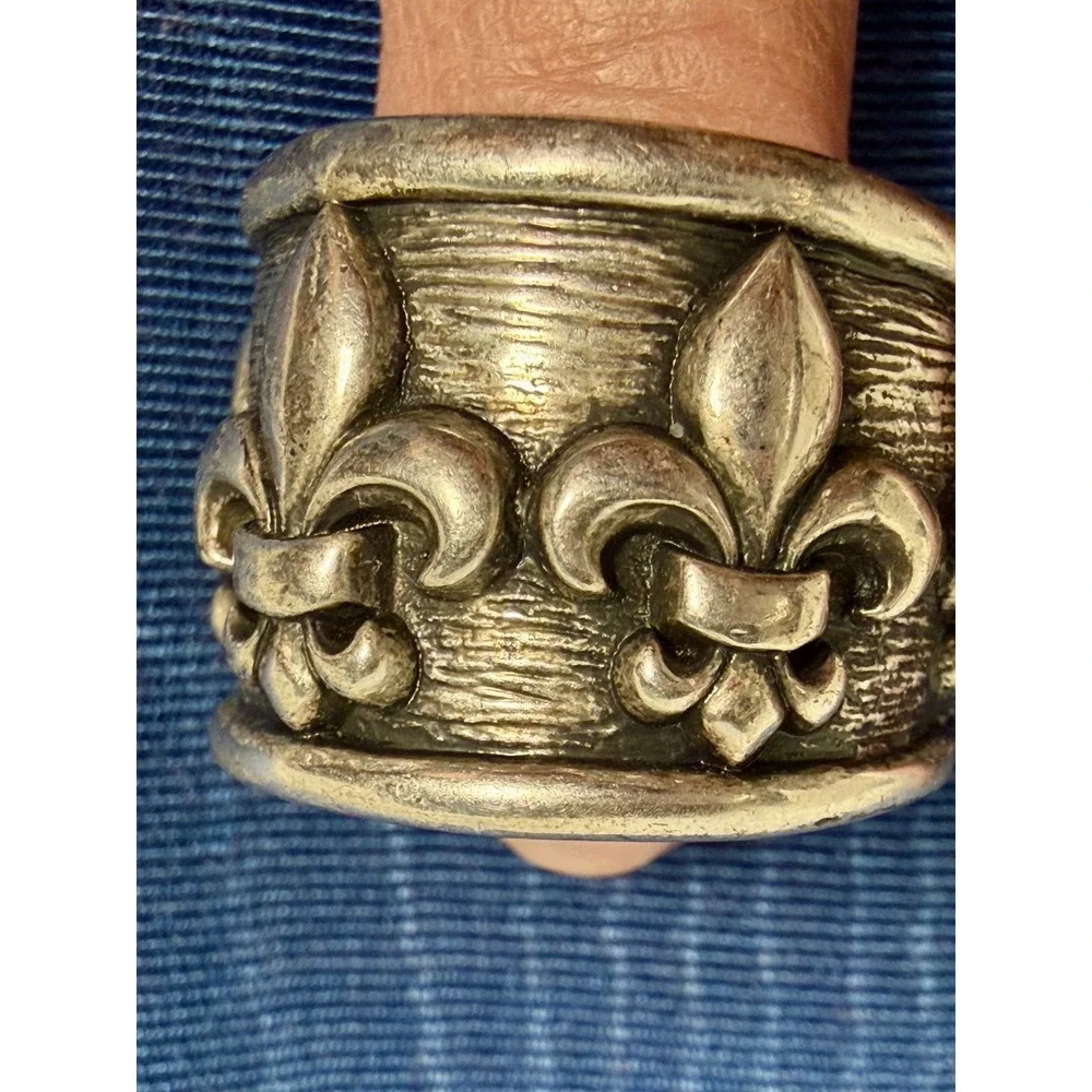 Stigma Fleur De Lis Men Ring Size 10 Silver Tone Wide Cigar Band Textured Biker